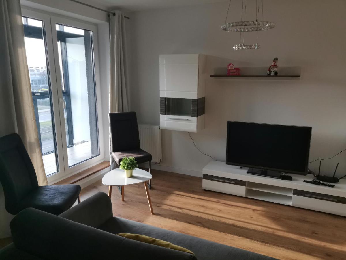 Maglonia Apartment Вроцлав Екстериор снимка